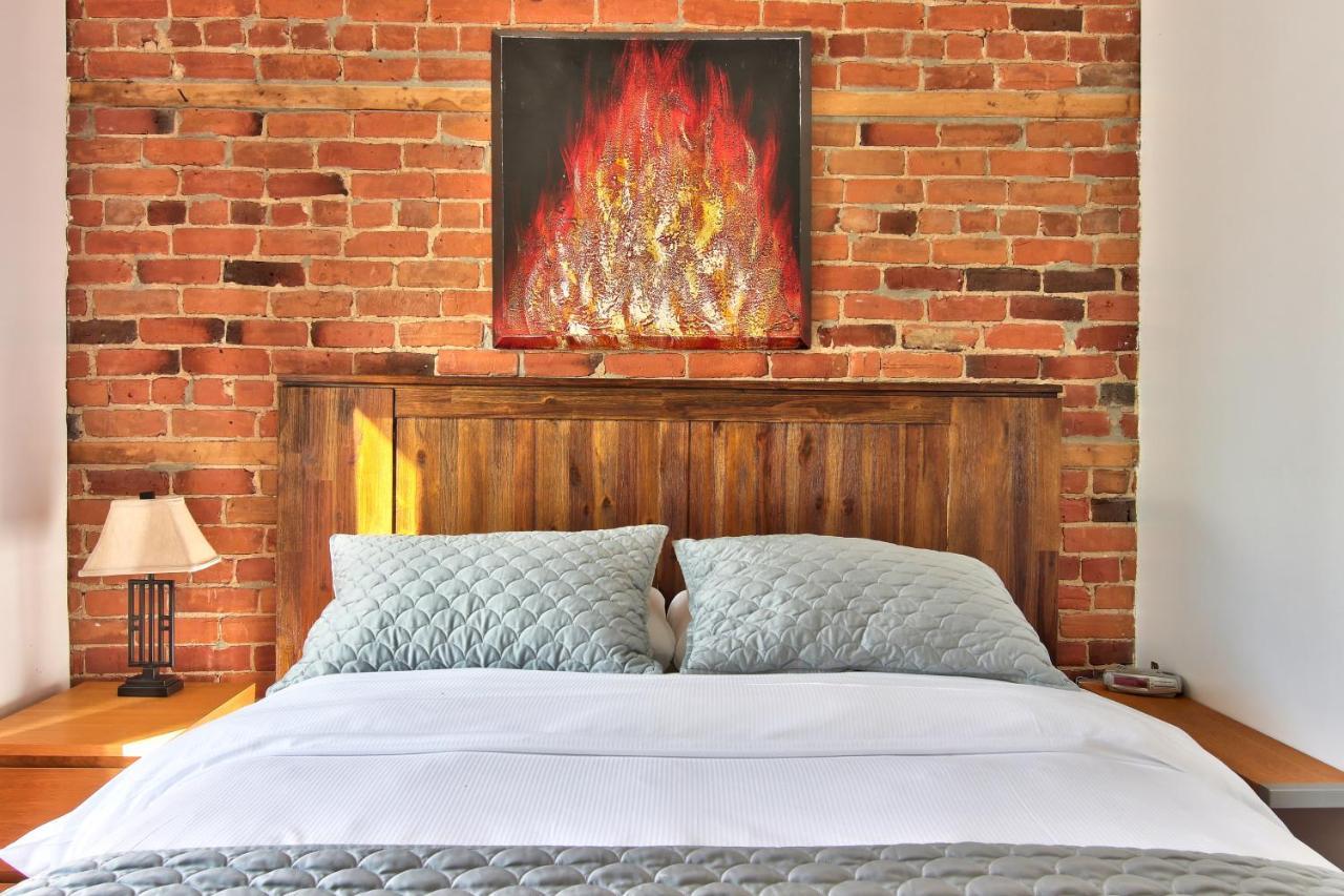 Apartment Et Studio Montreal Luaran gambar