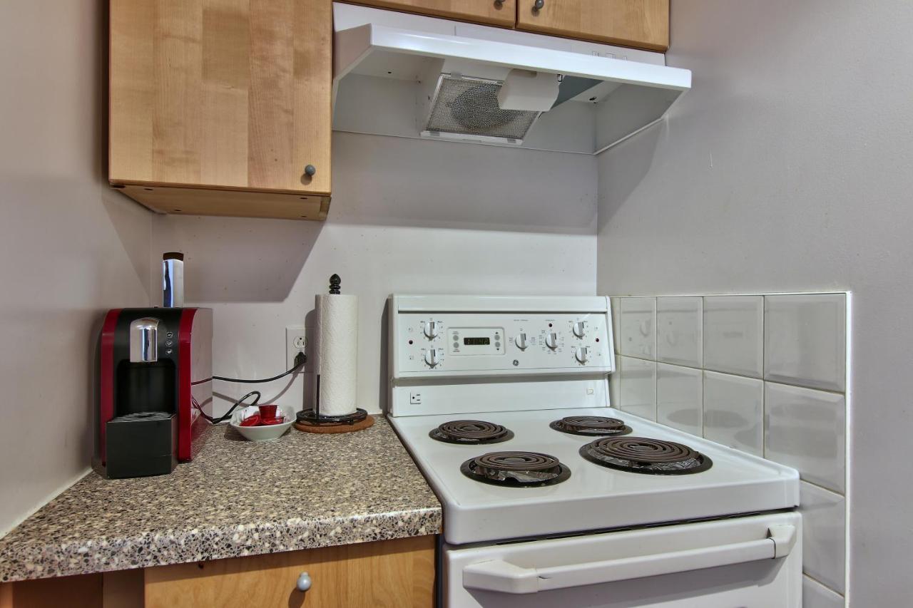 Apartment Et Studio Montreal Luaran gambar