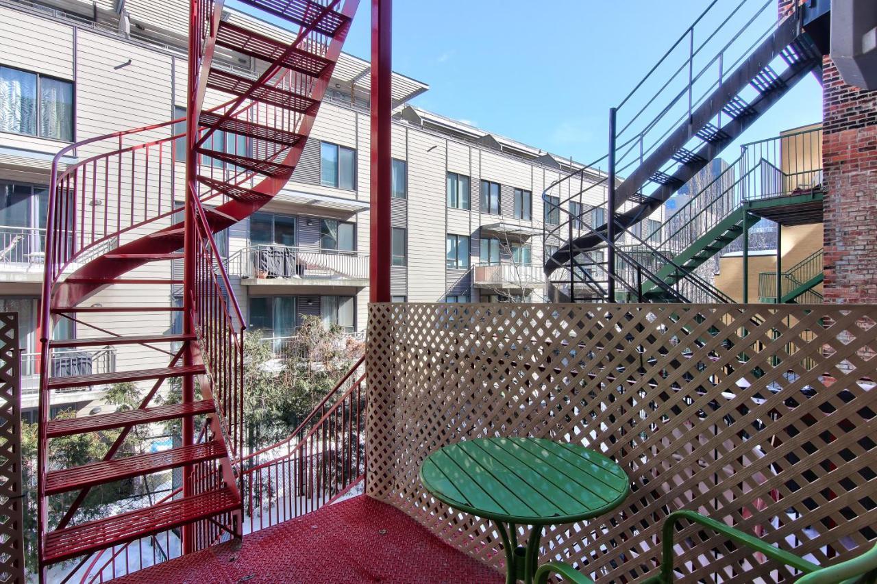 Apartment Et Studio Montreal Luaran gambar