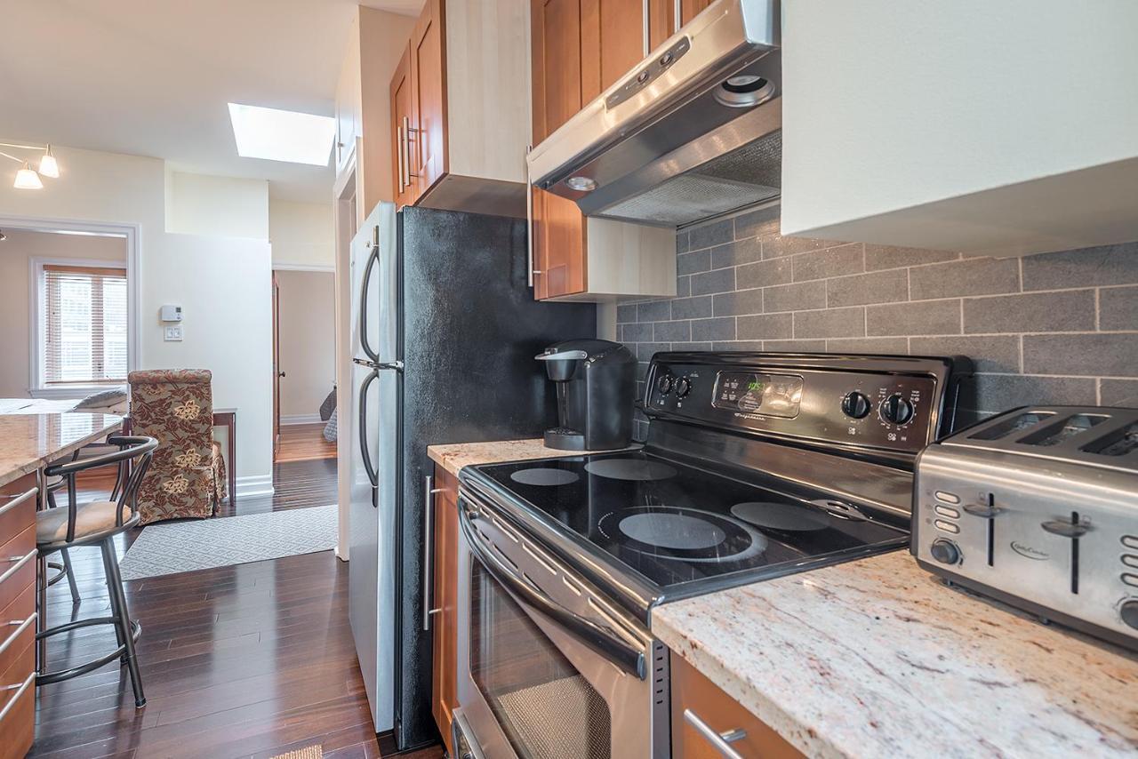 Apartment Et Studio Montreal Luaran gambar