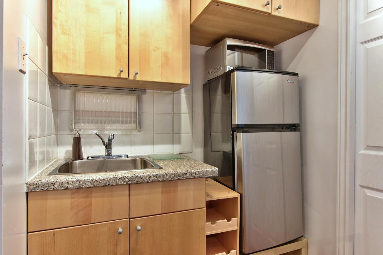 Apartment Et Studio Montreal Luaran gambar