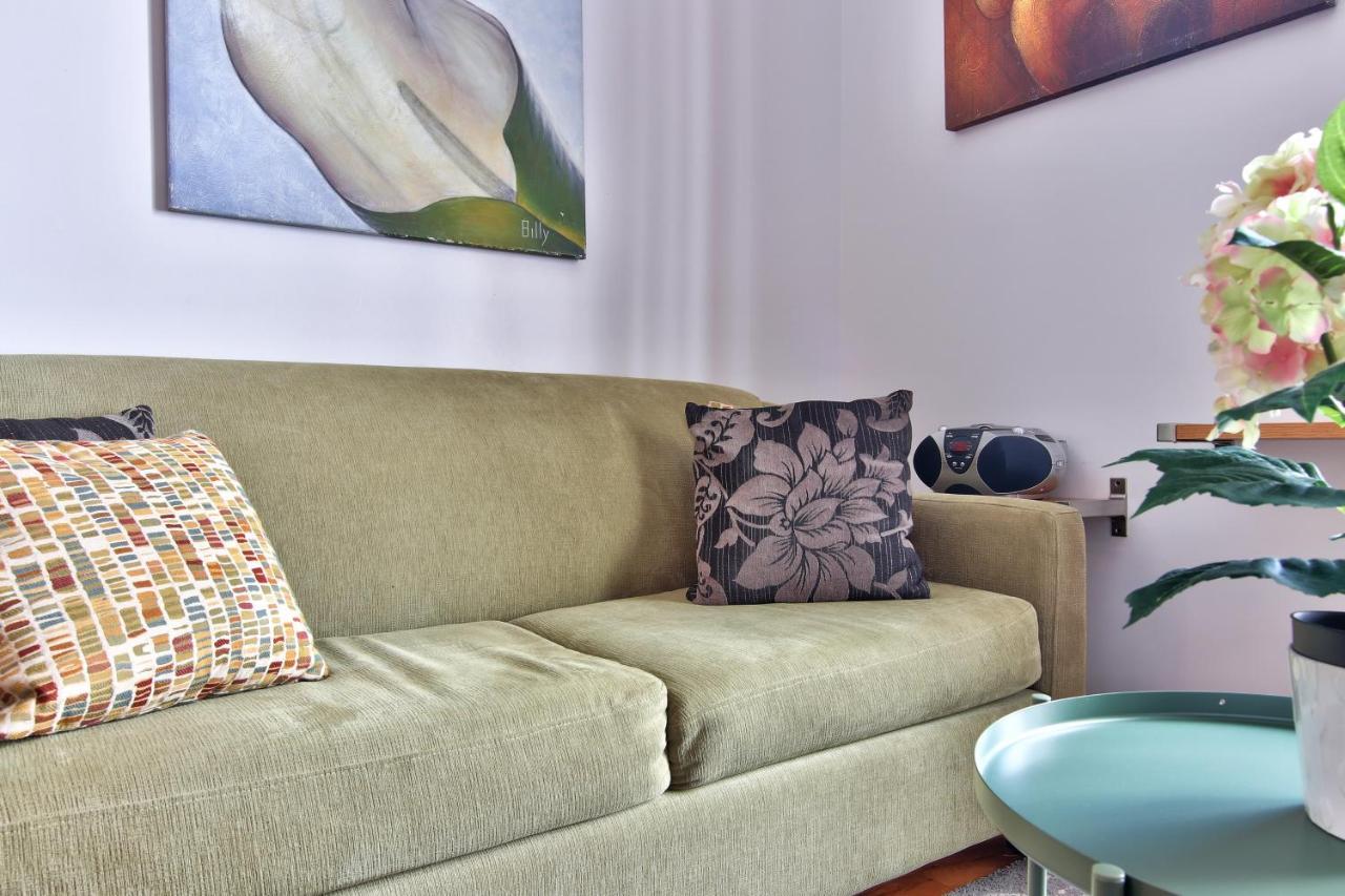 Apartment Et Studio Montreal Luaran gambar