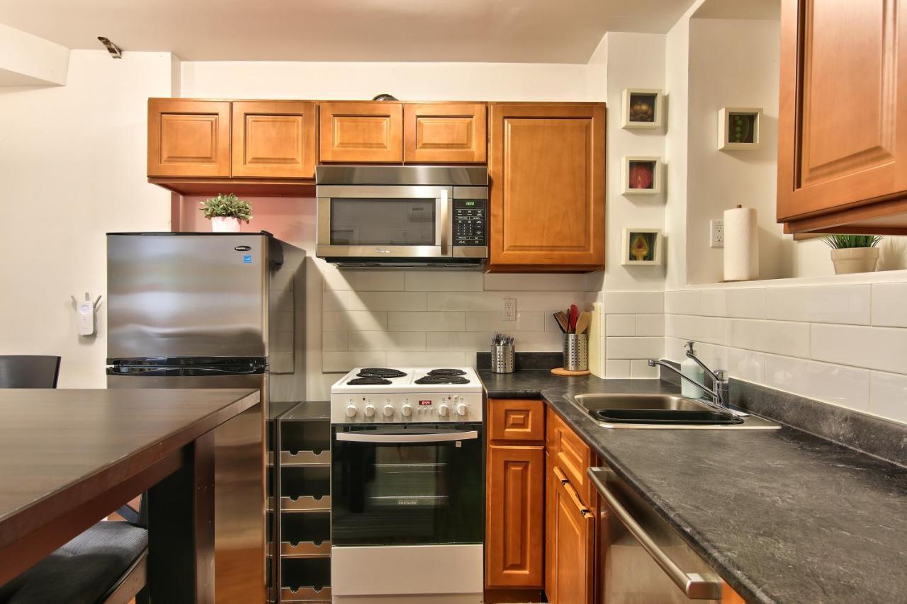 Apartment Et Studio Montreal Luaran gambar